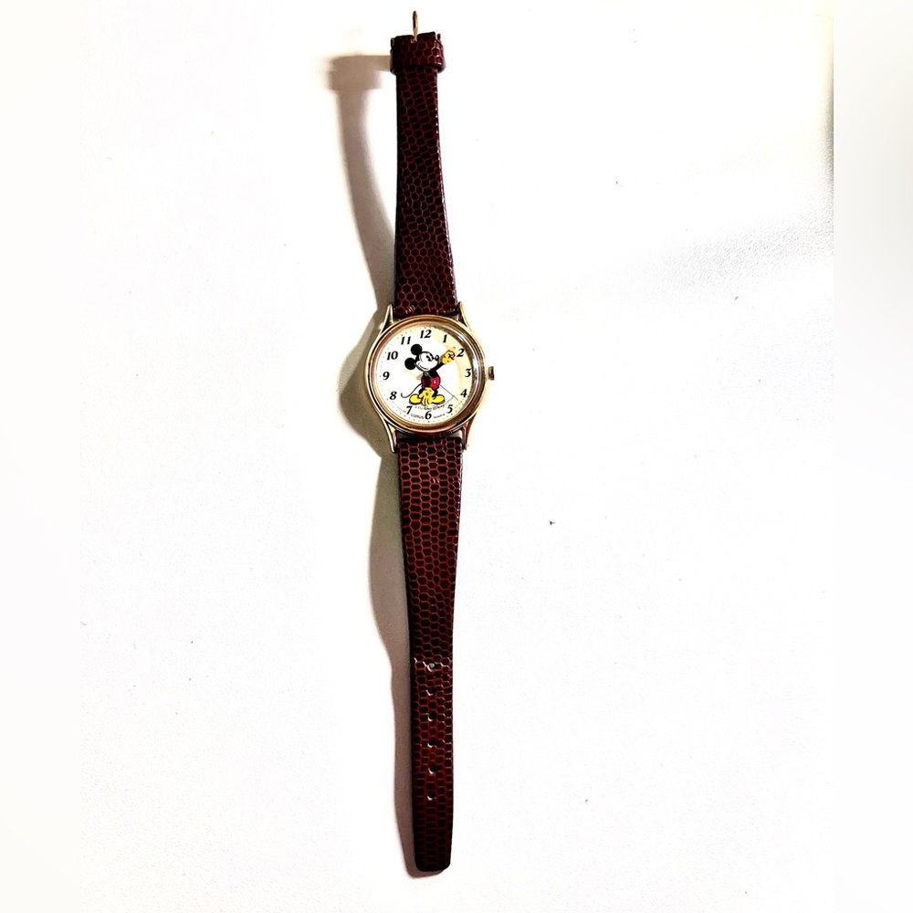 VINTAGE MICKEY MOUSE LORUS SEIKO 80’